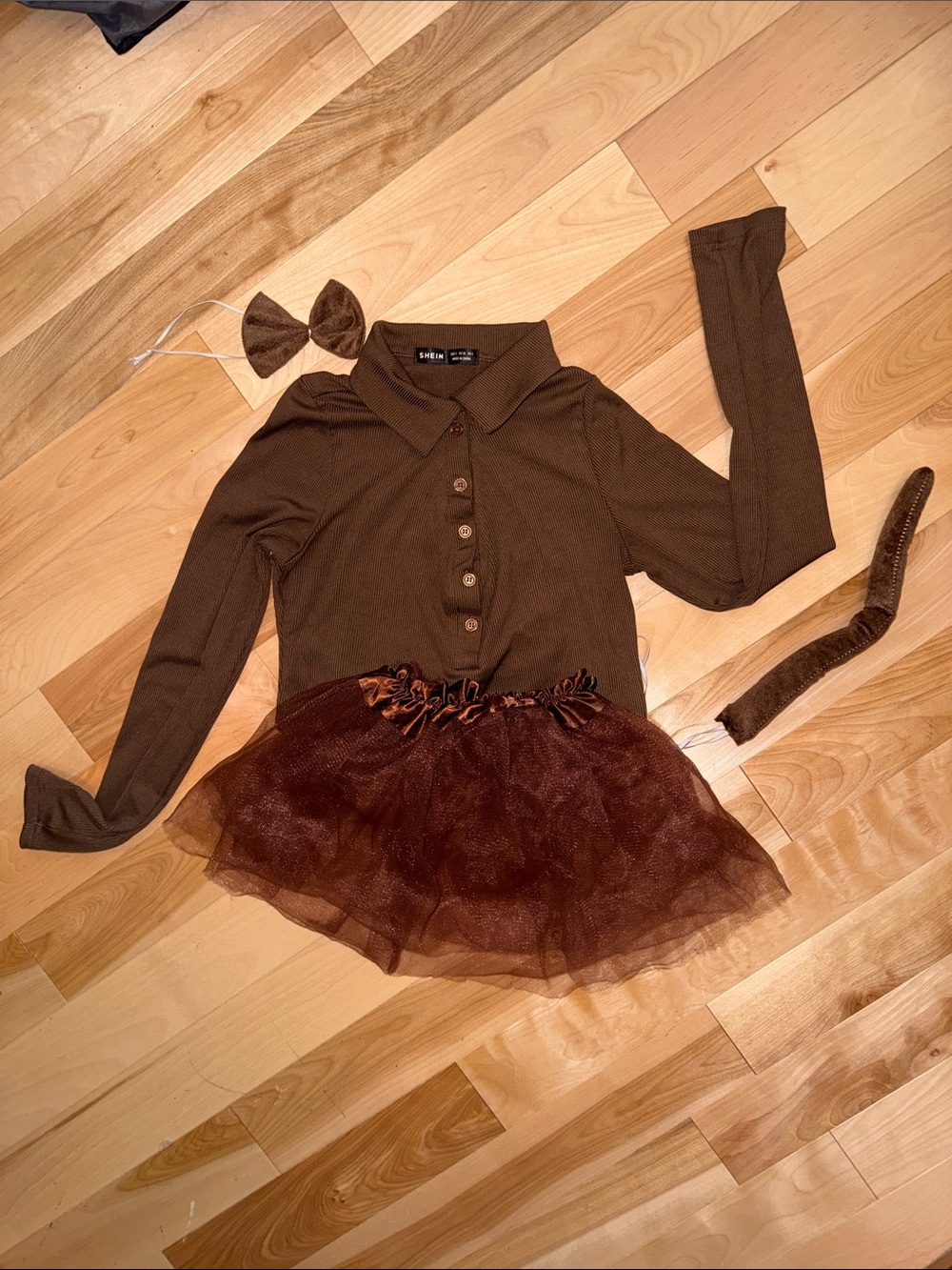 Animal/Monkey Brown Knit Top with Tulle Skirts Costume S